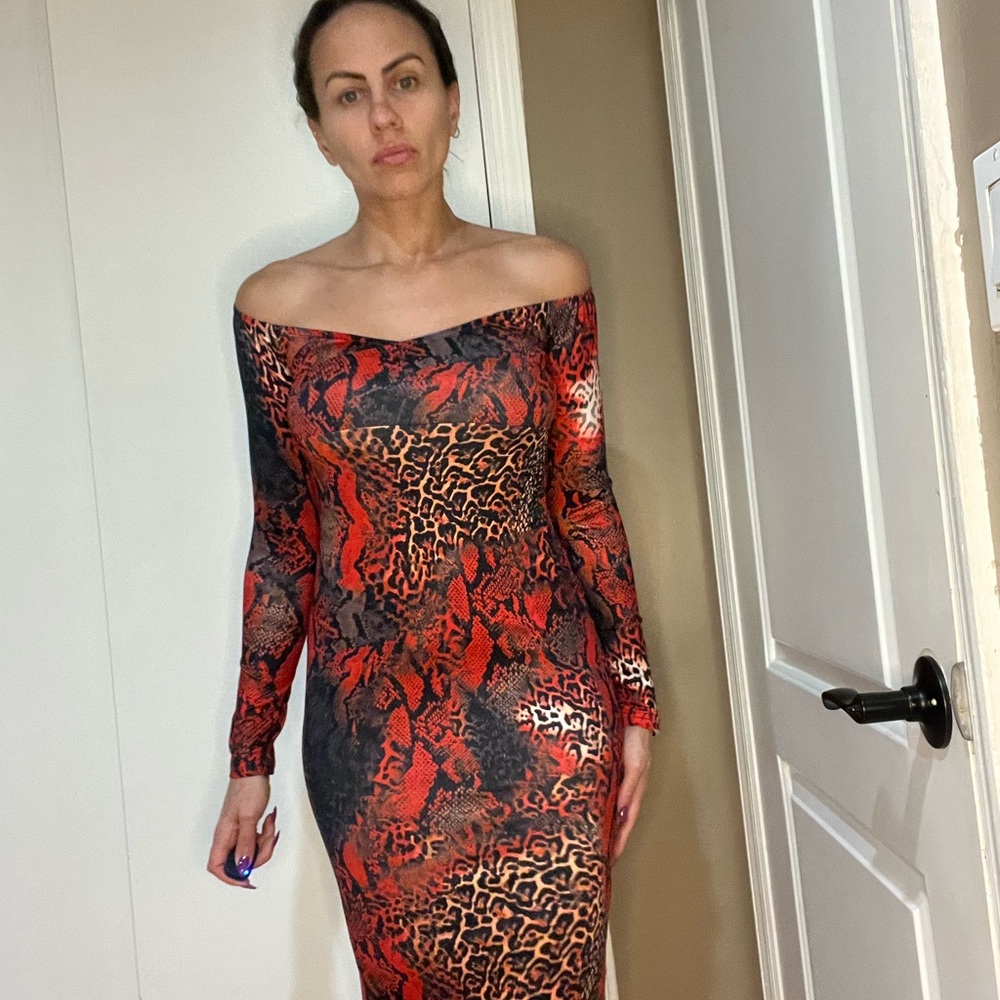 SHEIN Red and Black Animal Print Off-Shoulder Dress